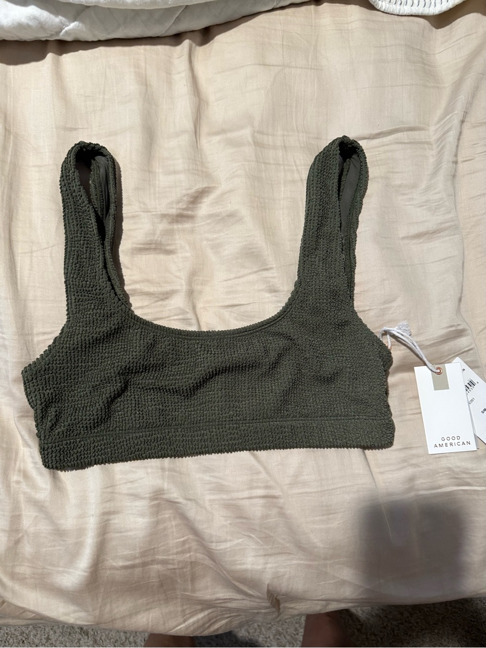 Good American Olive Textured Scoop Bralette - Deep Olive Green